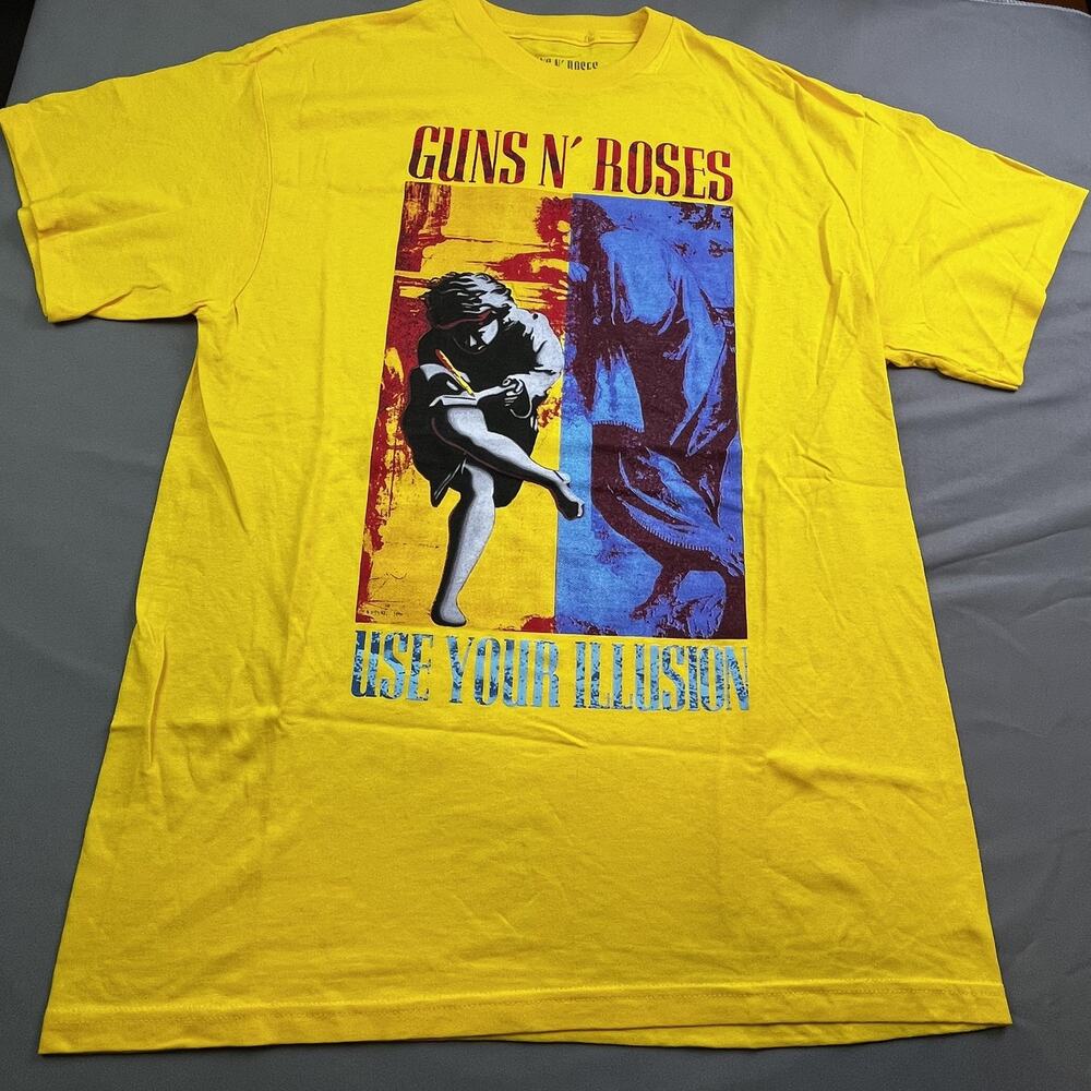 Guns N' Roses Shirt Mens Medium Yellow Use Your Illusion Rock Band Graphic Tee